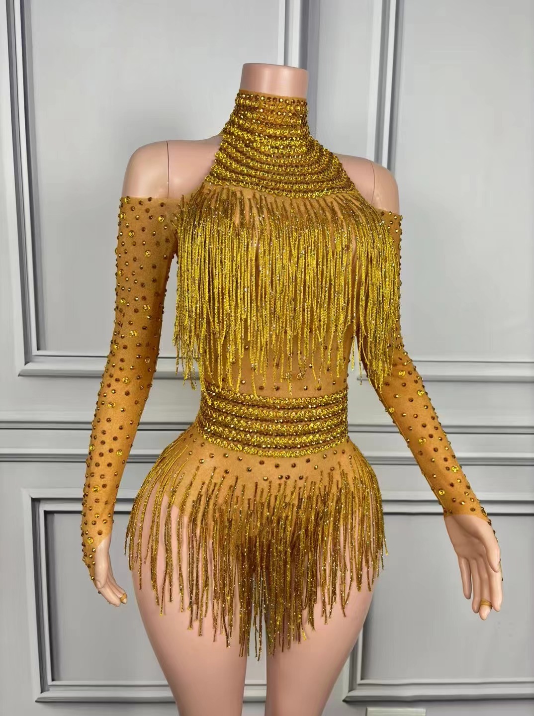 Singer Dancer Costume Sparkly  - Rhinestone Banding Trim reseña y precio